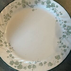 Corelle White Dinner Plate with Pale Green Ivy Garland